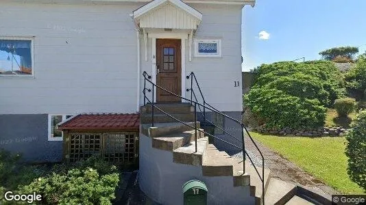 Apartments for rent in Tjörn - Photo from Google Street View