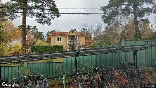 Rooms for rent in Danderyd - Photo from Google Street View