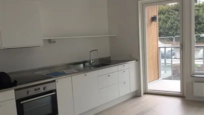 Täby - 1rok - tillsv - 11.000kr/mån Täby - 1rok - tillsv - 11.000kr/mån