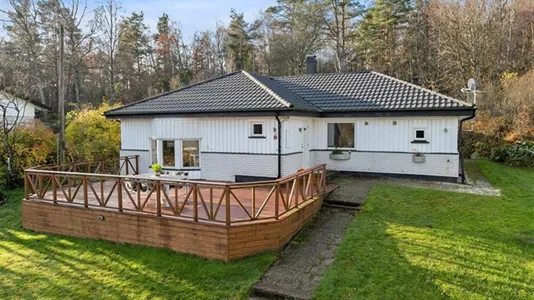 Houses in Mölndal - photo 3