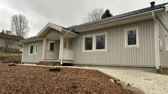 Houses in Kungälv - photo 1