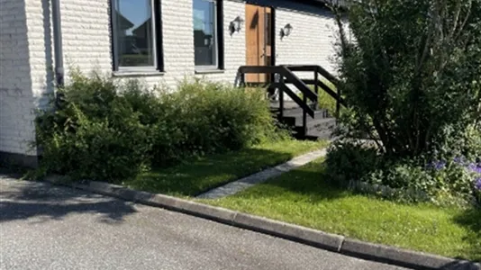 Houses in Örnsköldsvik - photo 2