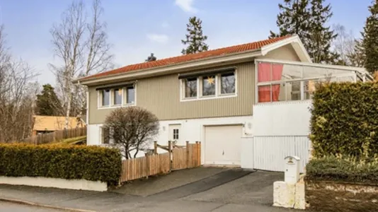 Houses in Huddinge - photo 1