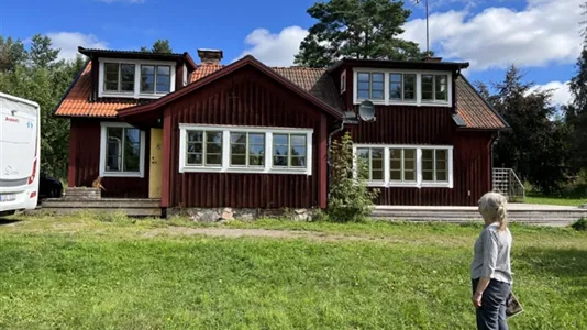 Houses in Sigtuna - photo 2