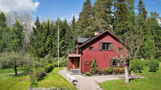 Houses in Örebro - photo 2