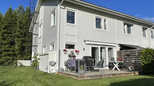 Houses in Enköping - photo 3