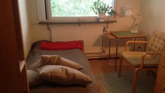 Rooms in Solna - photo 1