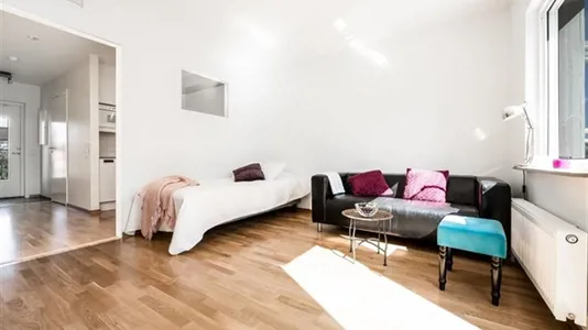 Apartments in Stockholm West - photo 2